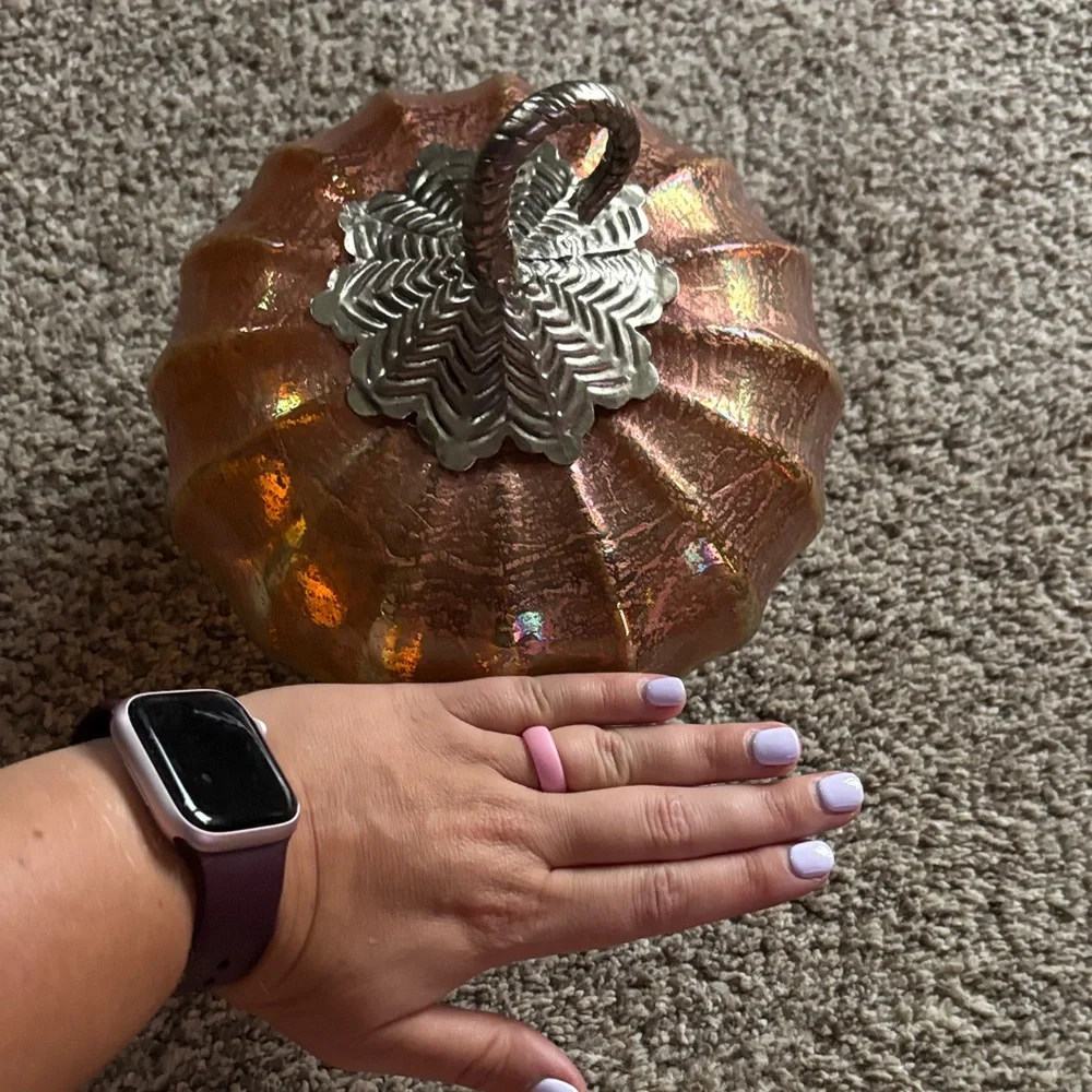 Kirklands Amber Glass Pumpkin with Metal Leaf - Picture 6 of 6